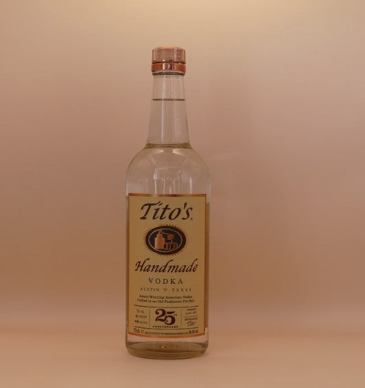 Tito's Handmade Vodka 40% Vol. 700 ml Flasche